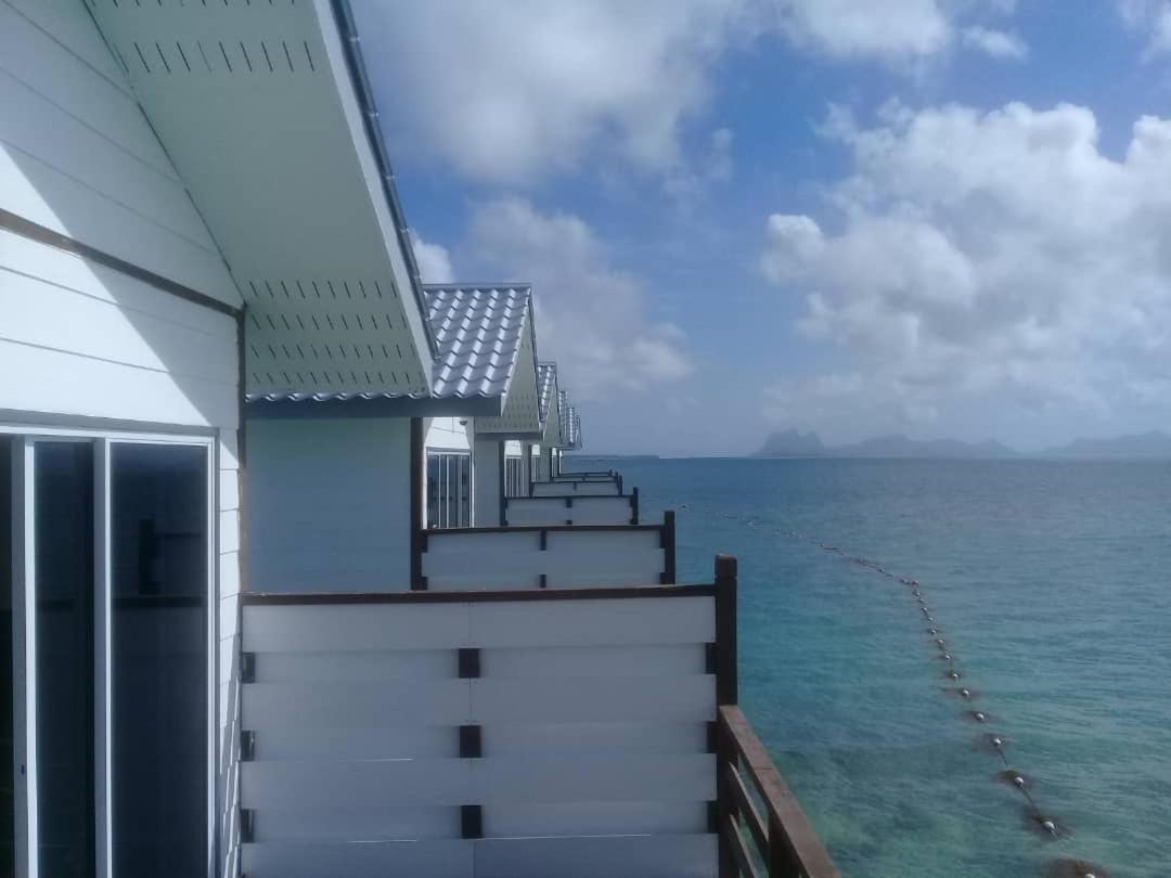 Shun Shun Water Bungalows Hotel Semporna Kültér fotó